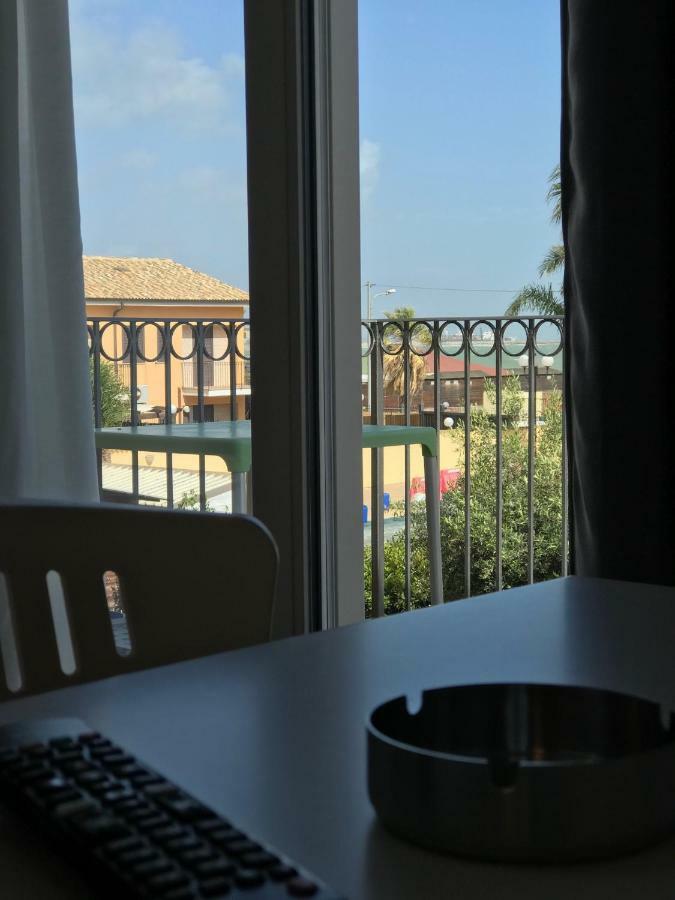Andrea Vacanze L'ancora Aparthotel *
